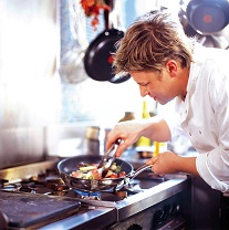 amazonchefhat.jpg amazonchefhat.jpg